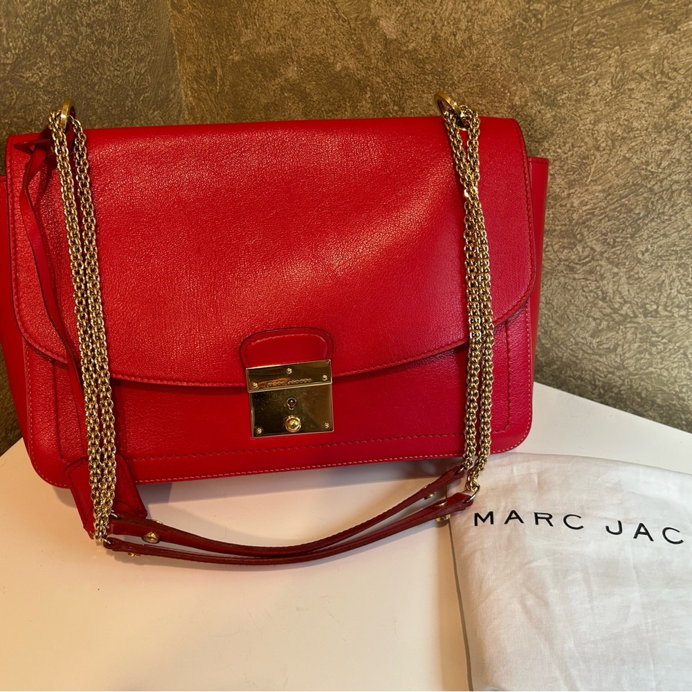 Marc Jacobs Red Leather Shoulder Bag with Gold Chain